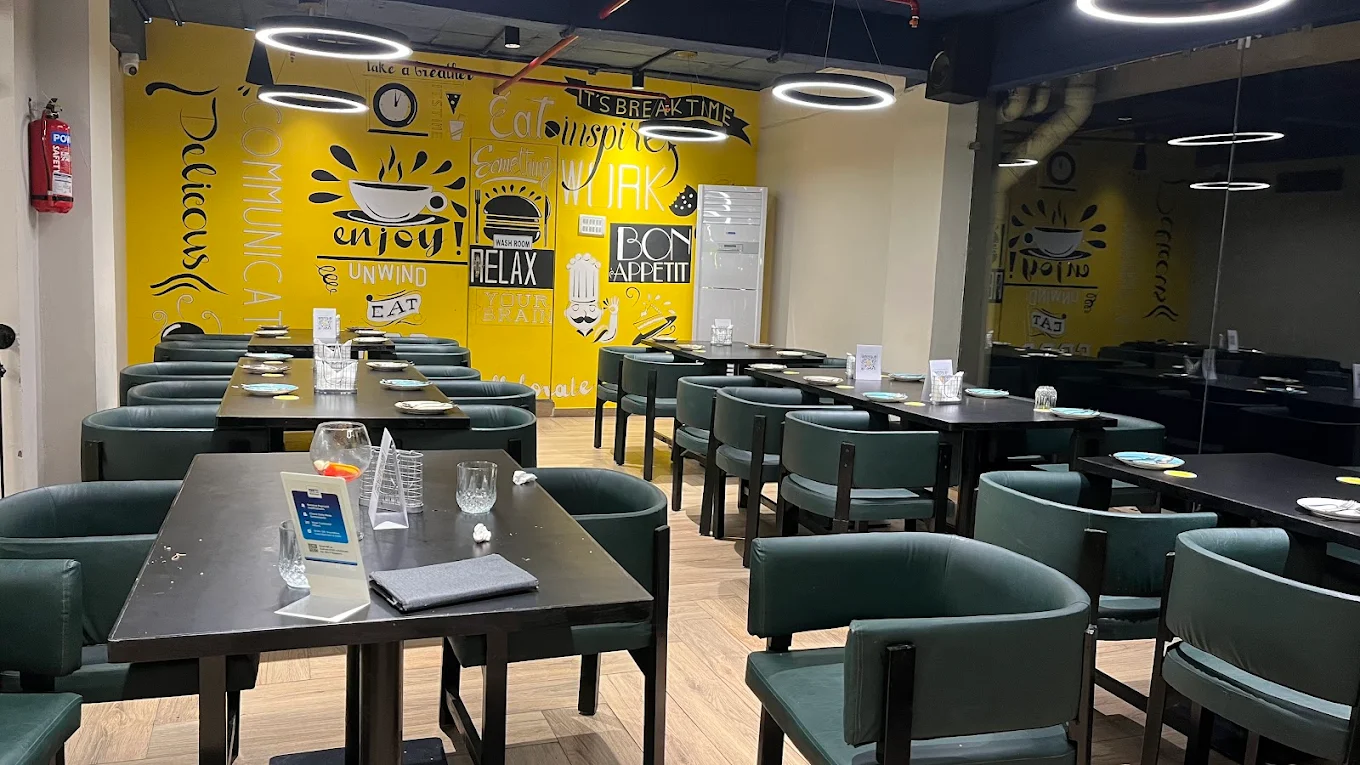 Pin & Pan  Cafe image